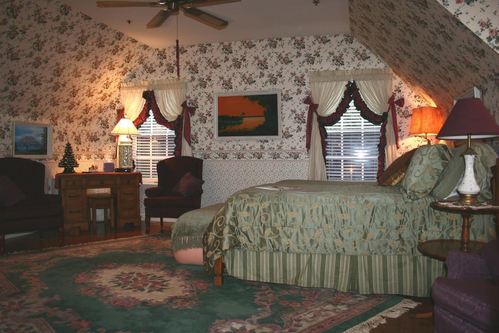 Heron Cay Lakeview Bed & Breakfast Mount Dora Exterior photo